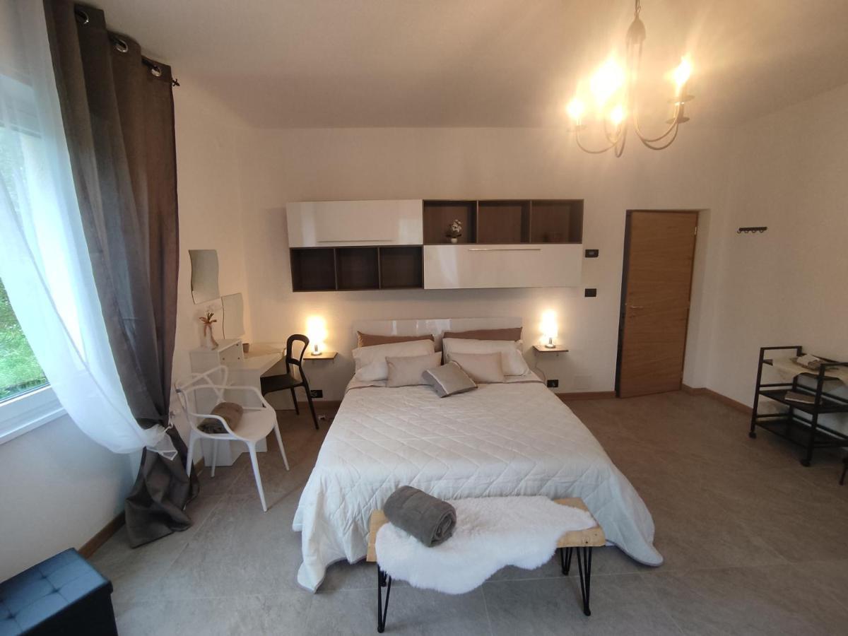 Tirano Express Luxury Apartments Ngoại thất bức ảnh