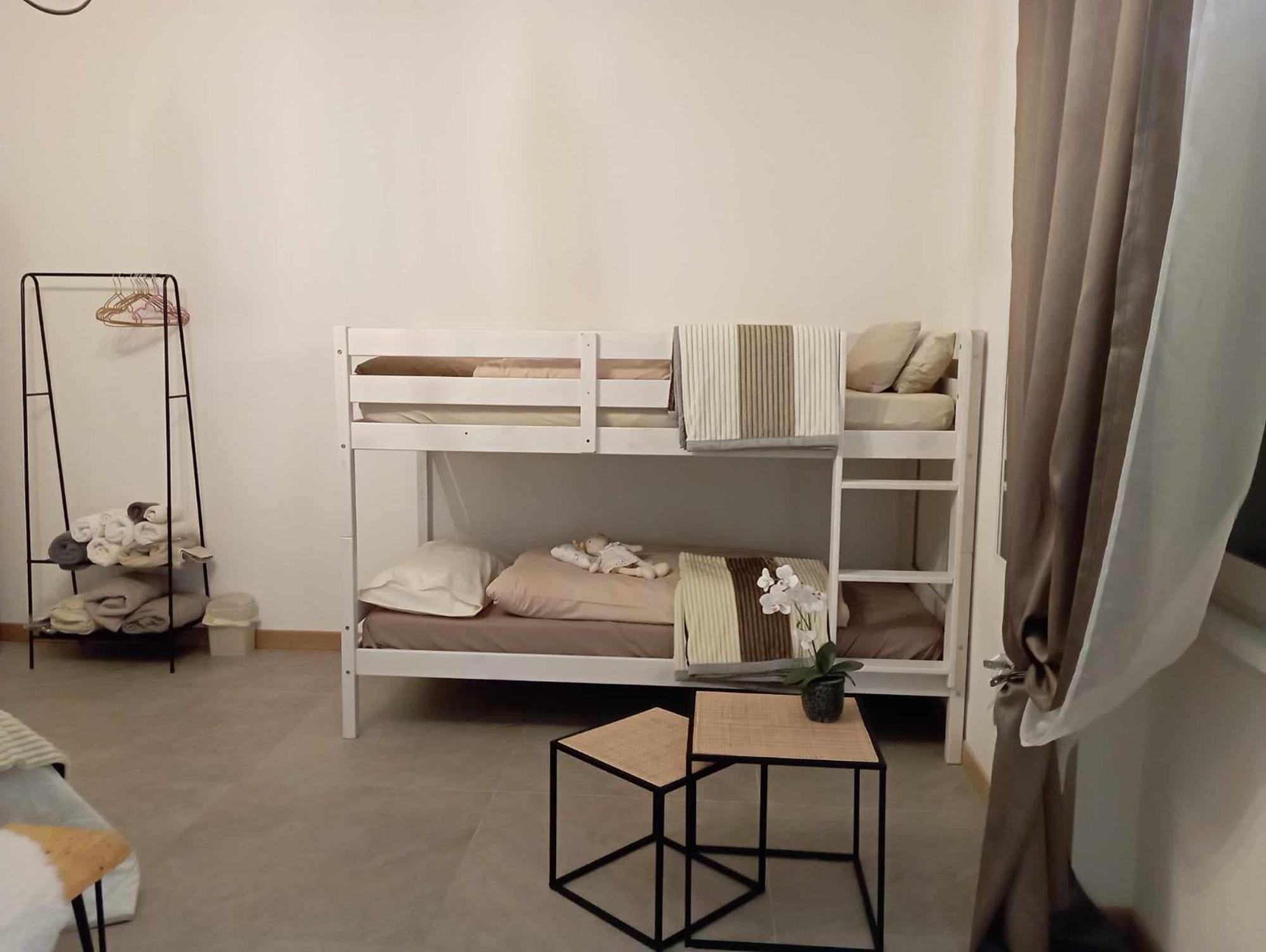Tirano Express Luxury Apartments Ngoại thất bức ảnh