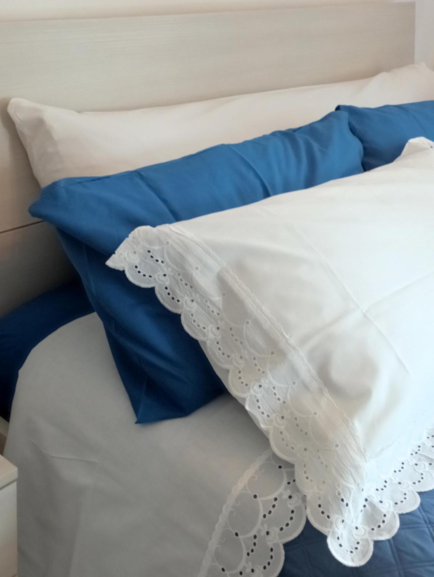 Tirano Express Luxury Apartments Ngoại thất bức ảnh
